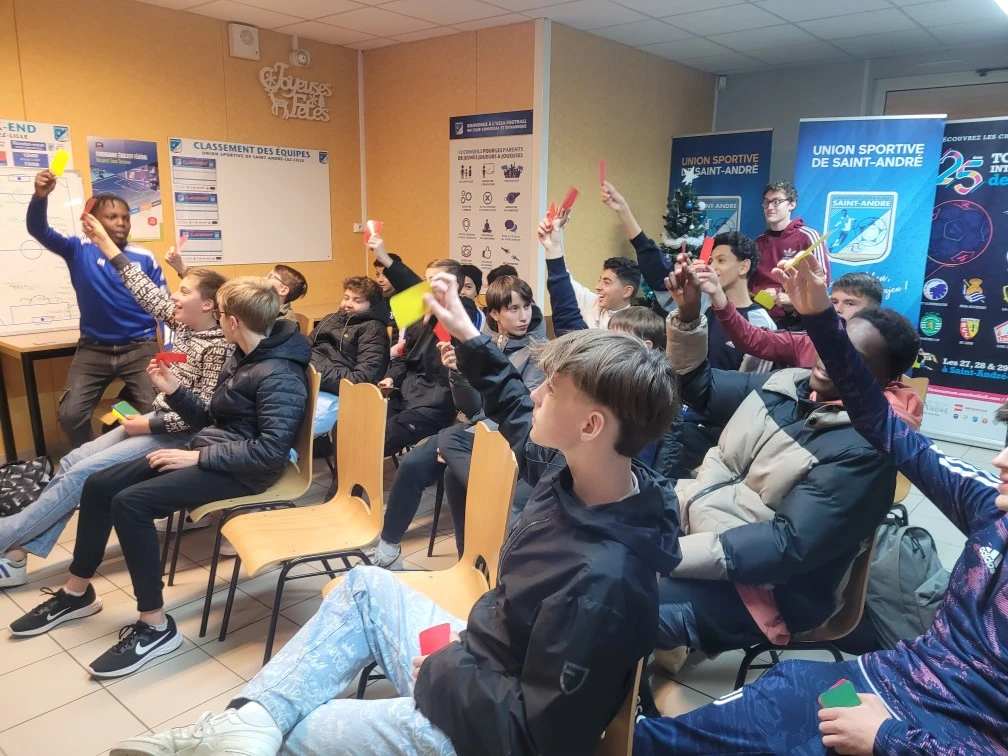 Arbitrage USSA Football